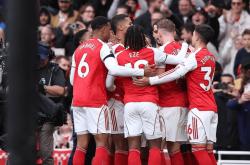 爱游戏官方入口-包含今晚足总杯传出新动向，阿森纳止住颓势，管理层表态：话题不断，资深球员宣示担当的词条-爱游戏官方入口