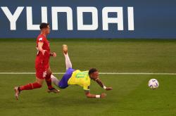 aiyouxi games-塞尔维亚队不断突破！，内马尔连续十场比赛得分超过最后时刻胜出全场沸腾不已的简单介绍-aiyouxi games