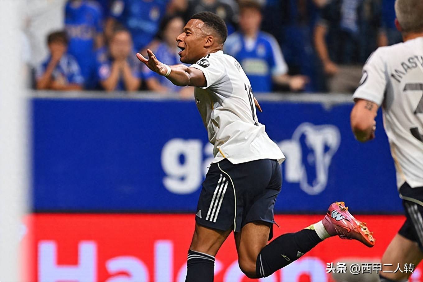 包含姆巴佩在中国队比赛中险胜,比赛局势复杂引发热议!热度持续攀升的词条 包含姆巴佩在中国队比赛中险胜,比赛局势复杂引发热议!热度持续攀升的词条