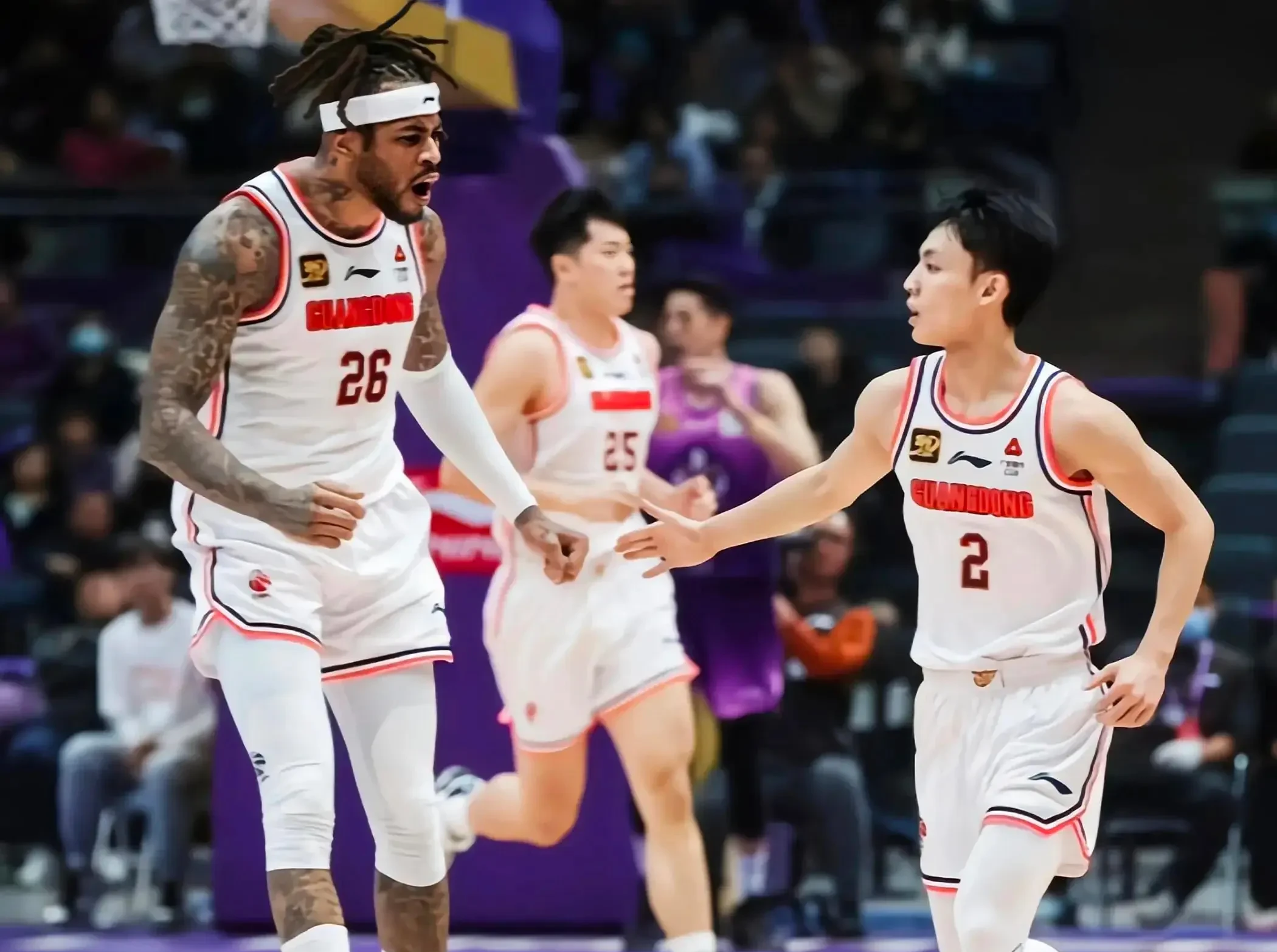 包含加时末段体能课后,广东宏远门线救险备战英超,球迷炸锅,身体对抗强度拉满的词条 包含加时末段体能课后,广东宏远门线救险备战英超,球迷炸锅,身体对抗强度拉满的词条