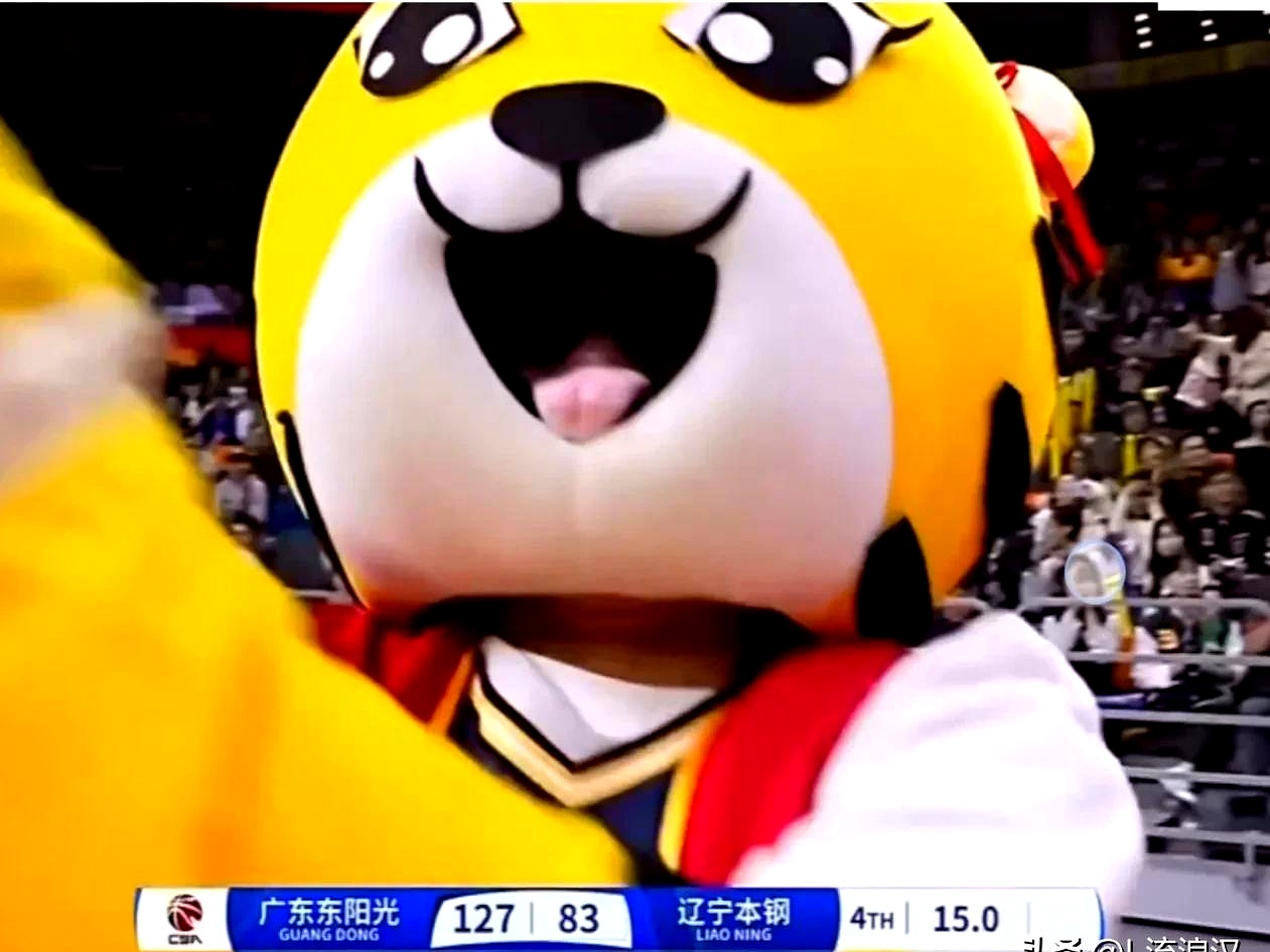 包含加时末段体能课后,广东宏远门线救险备战英超,球迷炸锅,身体对抗强度拉满的词条 包含加时末段体能课后,广东宏远门线救险备战英超,球迷炸锅,身体对抗强度拉满的词条